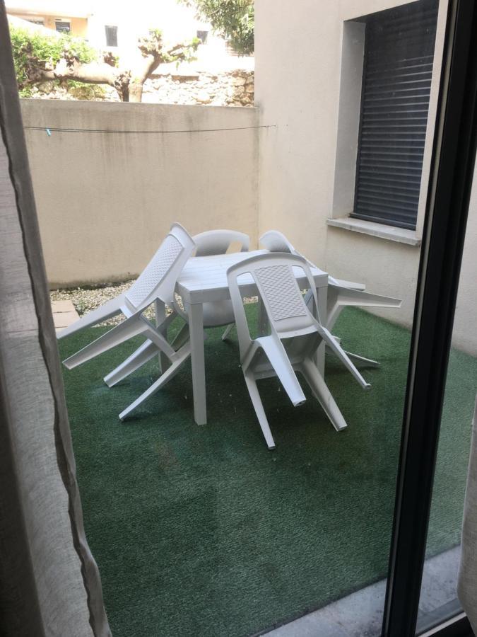 Appartement 4 Couchages Centre Ville Narbonne Exterior foto